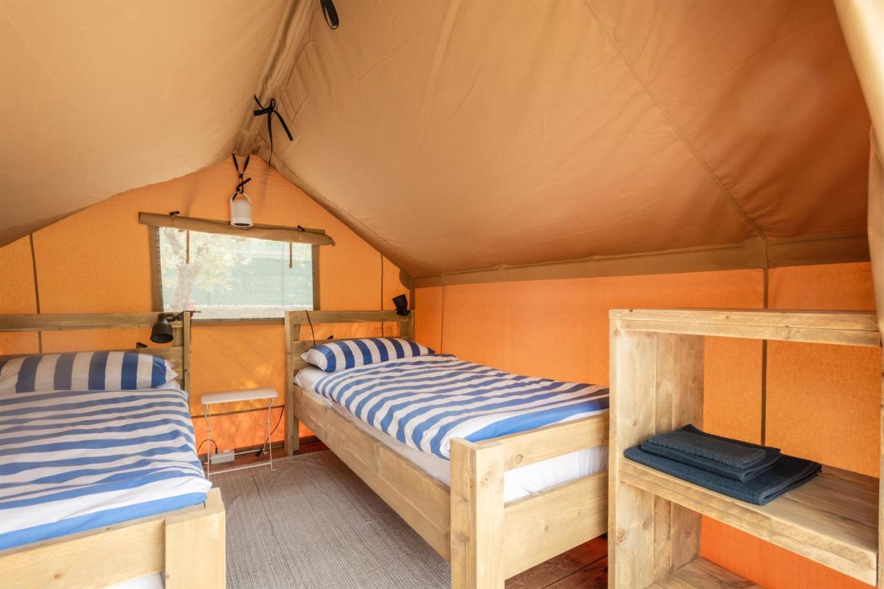 Al Lago Camping & Rooms Riva del Garda Buitenkant foto