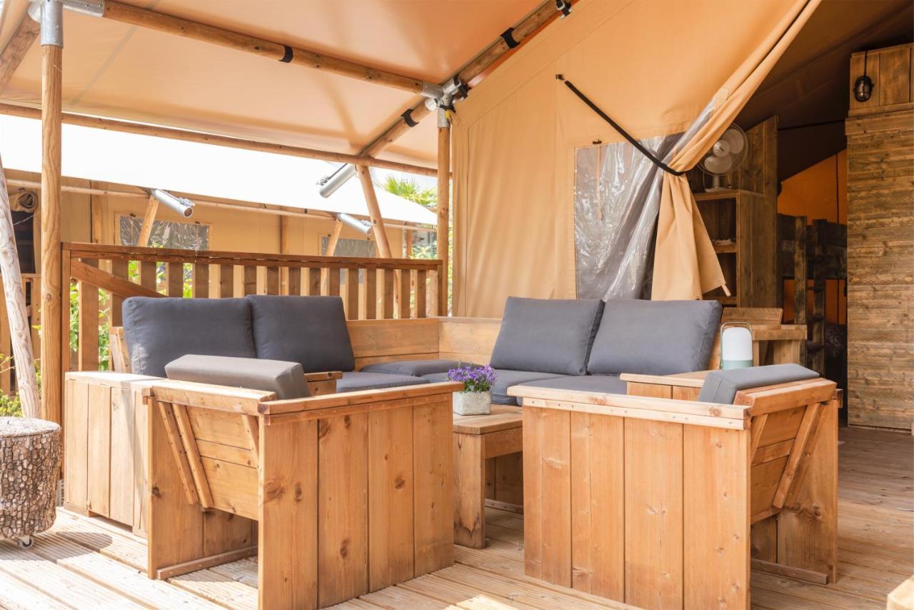 Al Lago Camping & Rooms Riva del Garda Buitenkant foto